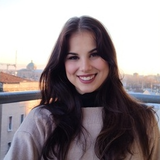 María Camacho García